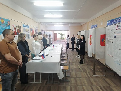 �������, 15 �����, � 8:00 ����� �������� ����������� �� ������� ���������� ���������� ���������